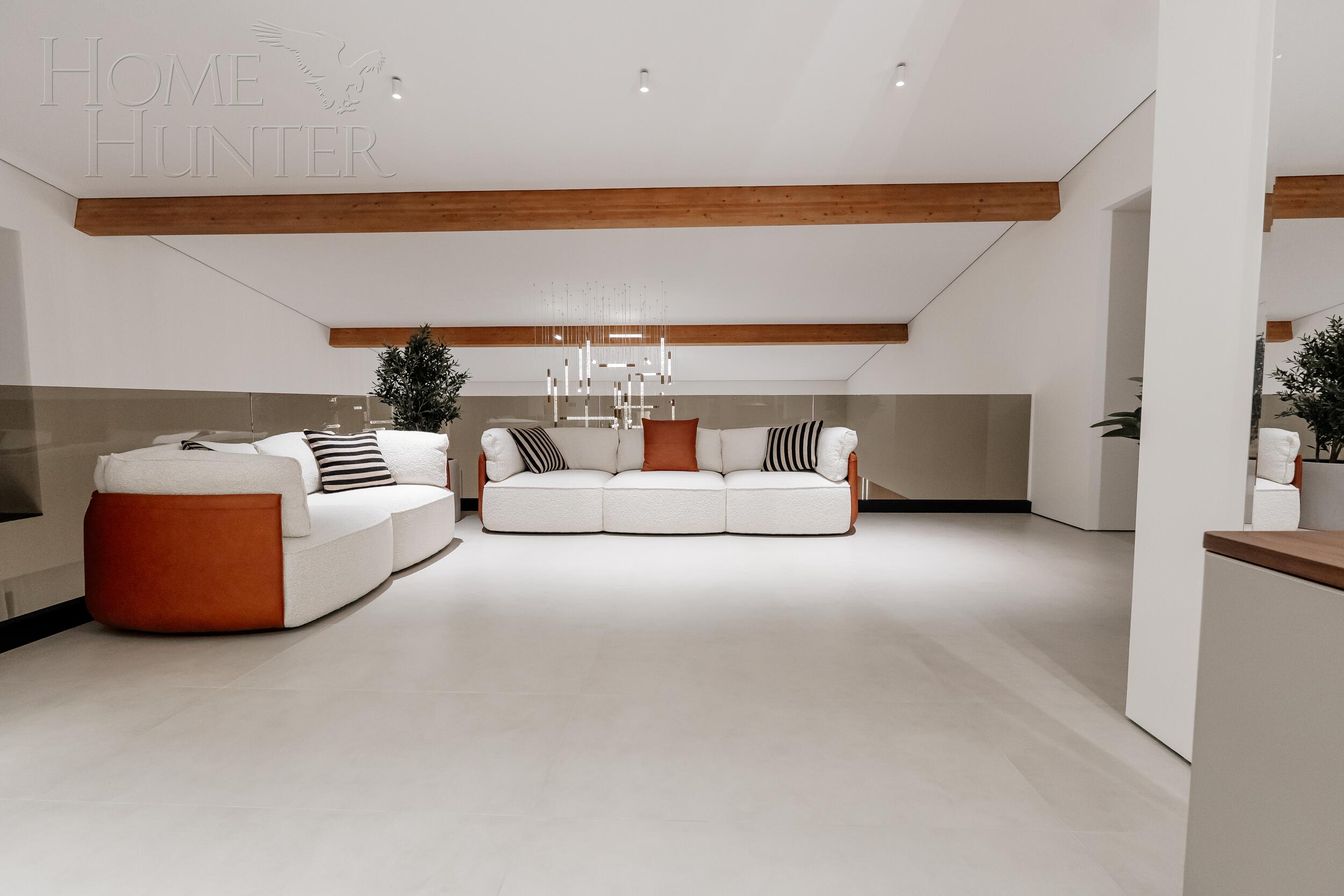 2-этажный коттедж 1 270 м² без отделки