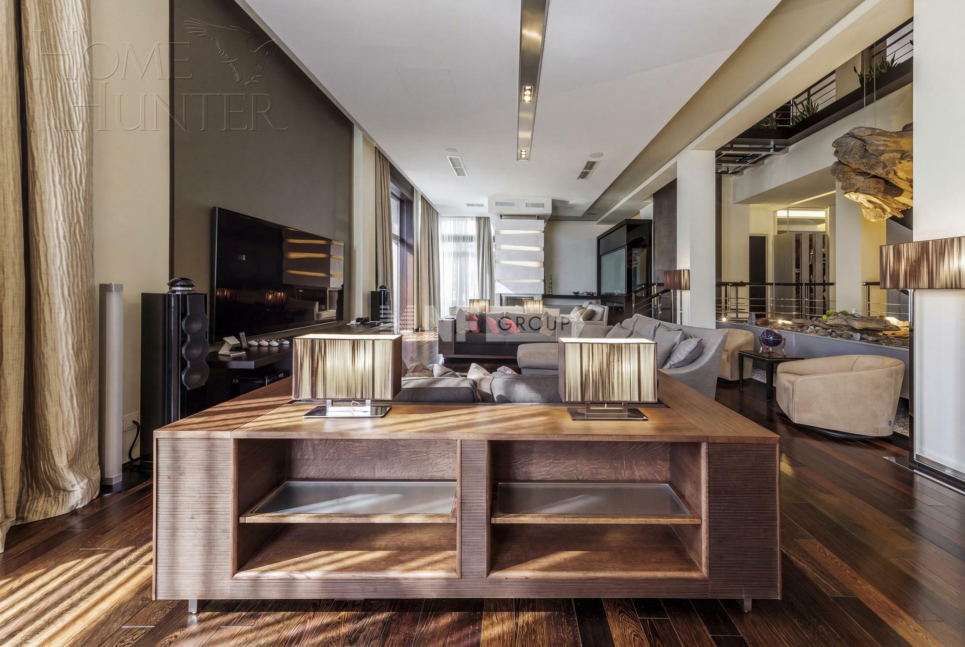 2-этажный коттедж 1 700 м² с отделкой