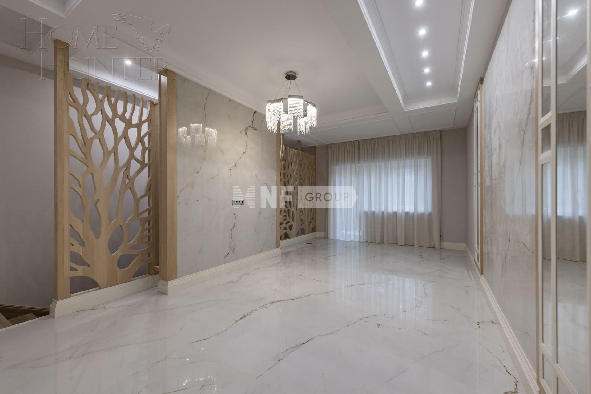 3-этажный коттедж 1 800 м² с отделкой