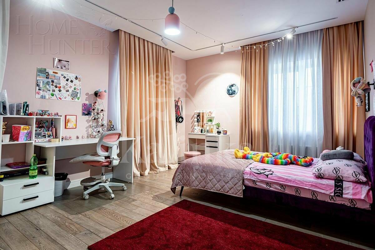 2-этажный коттедж 560 м² с отделкой