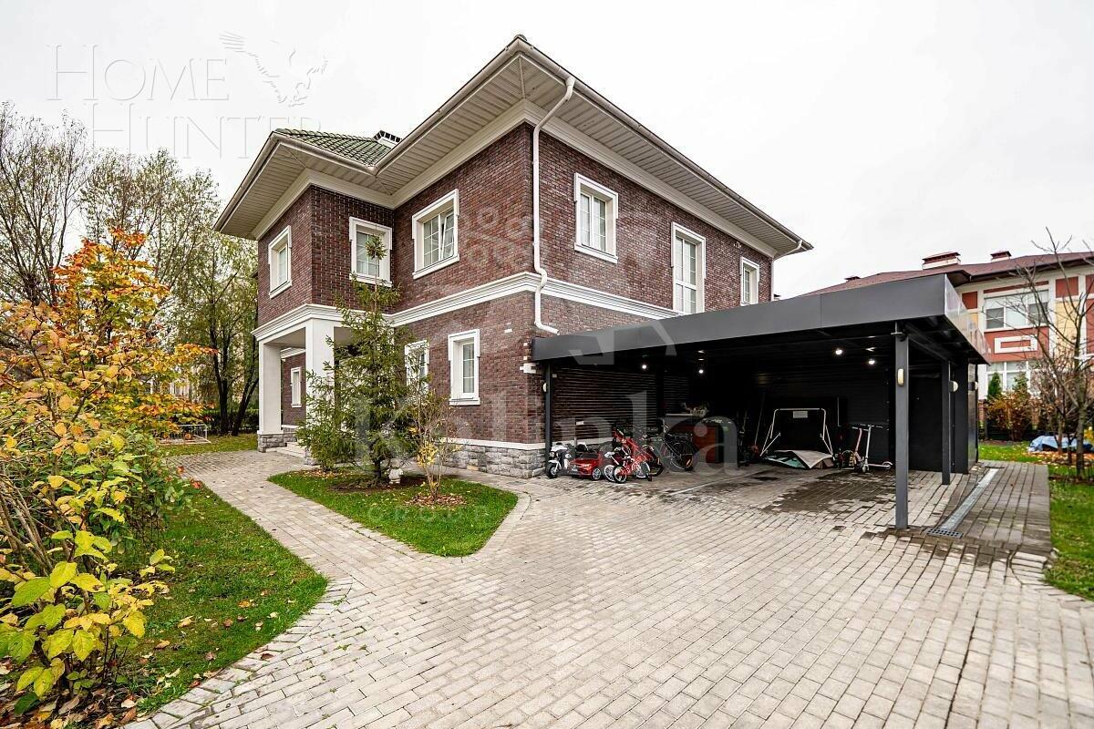 2-этажный коттедж 560 м² с отделкой