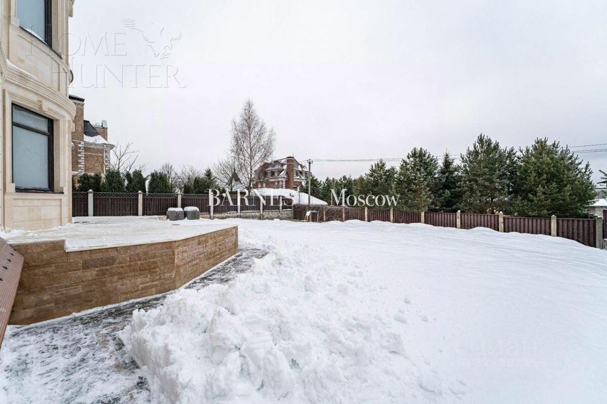 2-этажный коттедж 860 м² без отделки