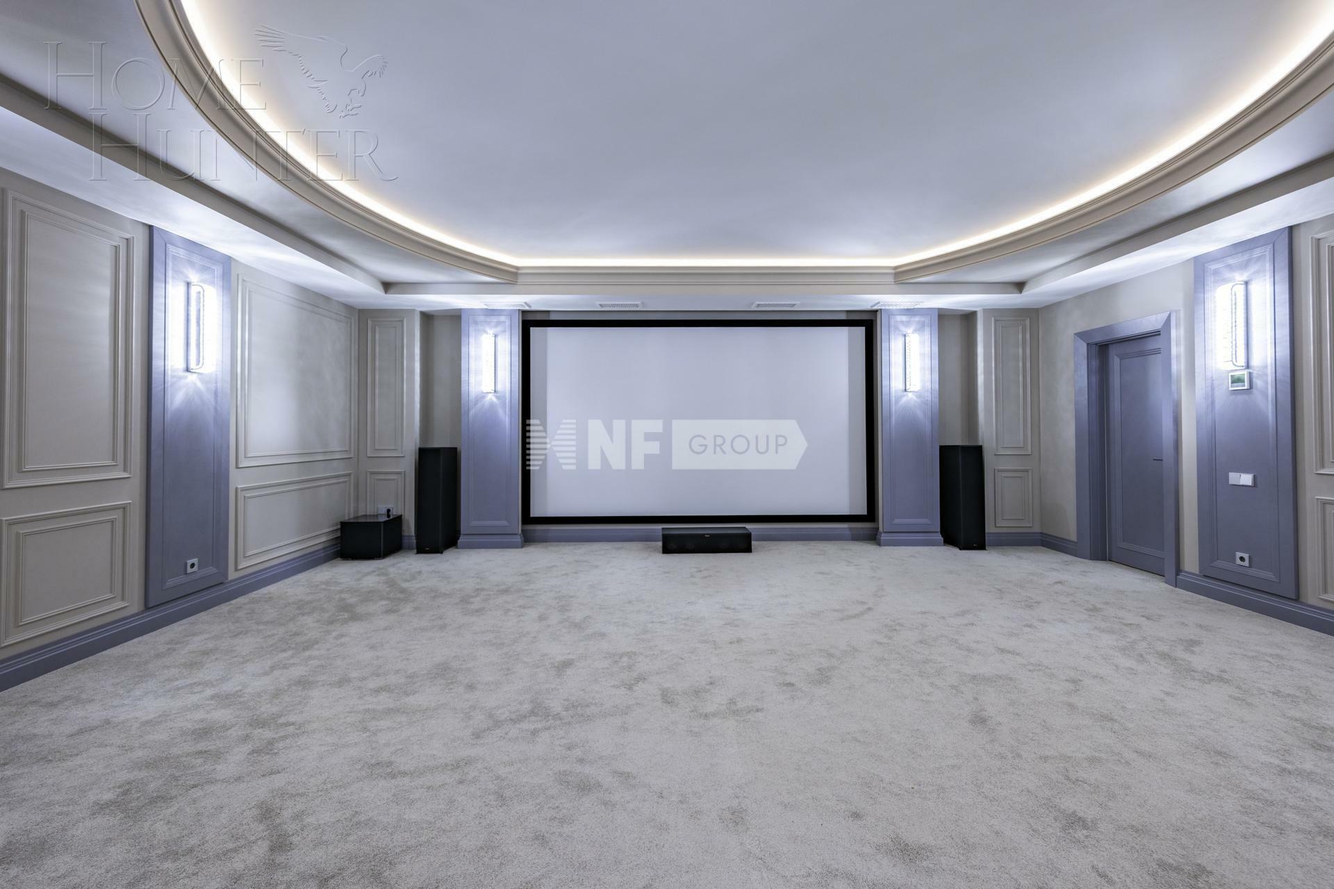 3-этажный коттедж 1 800 м² с отделкой