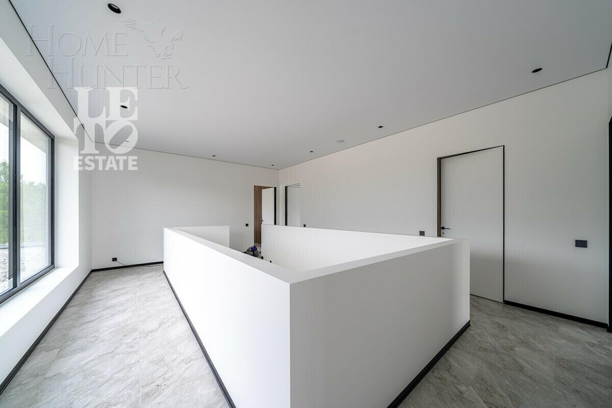 2-этажный коттедж 340 м² с отделкой