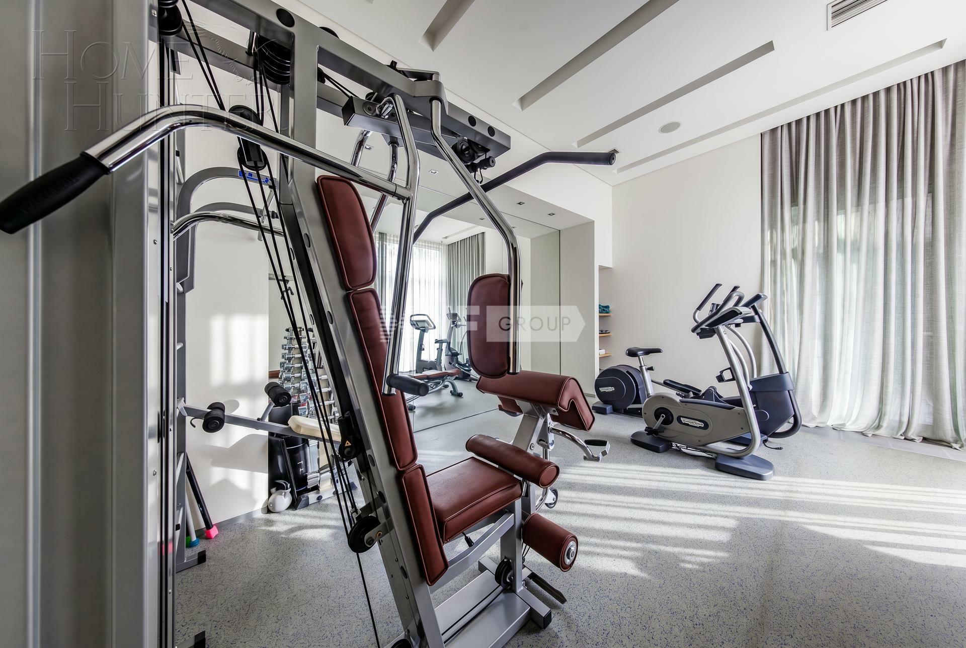 2-этажный коттедж 1 700 м² с отделкой