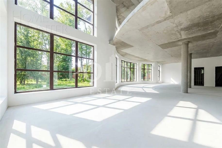 2-этажный коттедж 500 м² без отделки