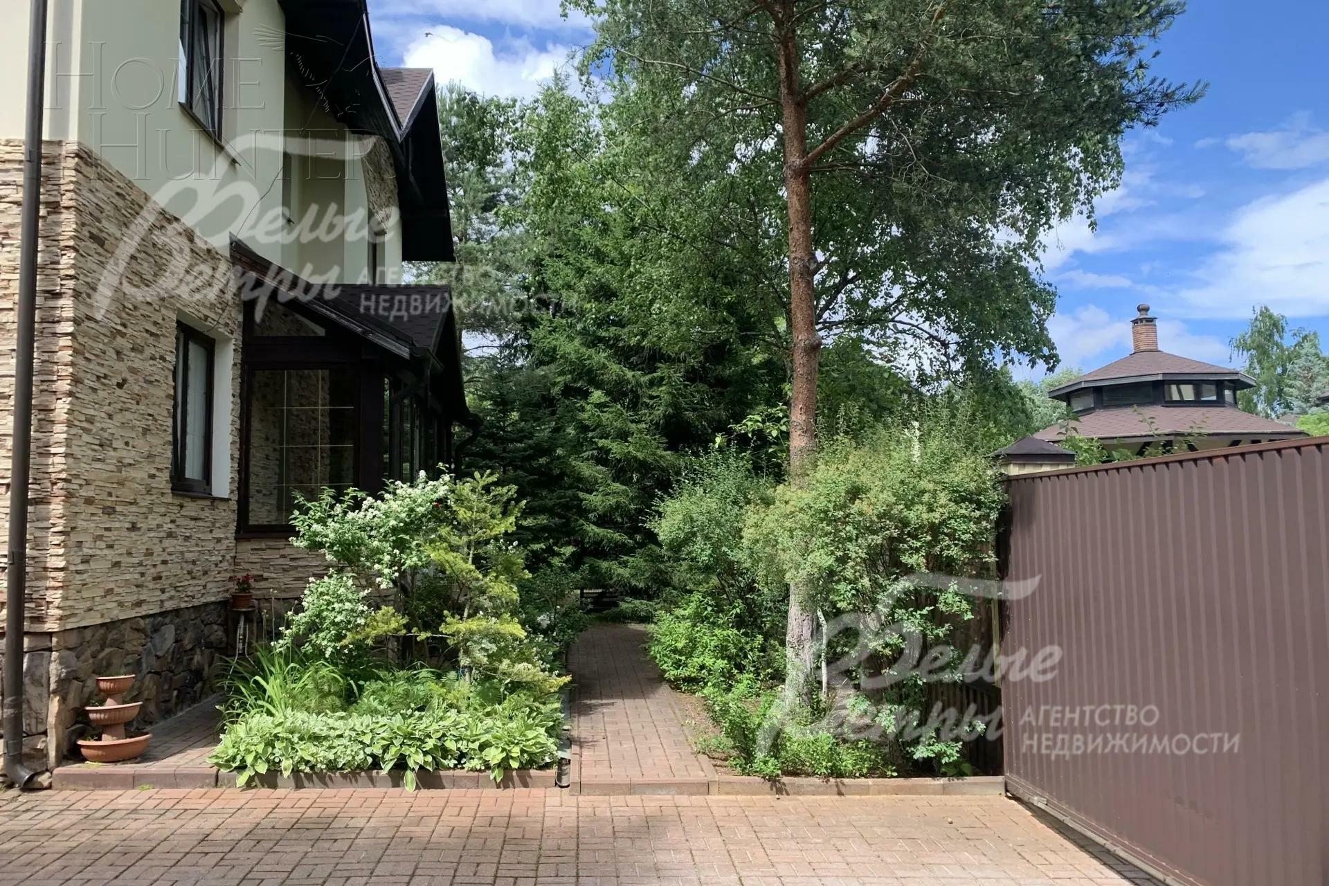 2-этажный коттедж 450 м² с отделкой