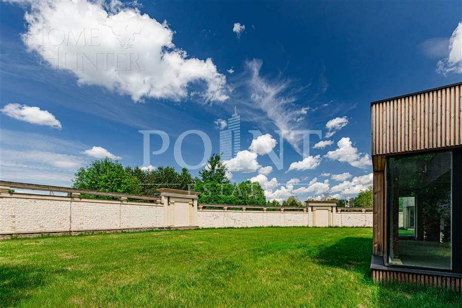 2-этажный коттедж 917.6 м² без отделки