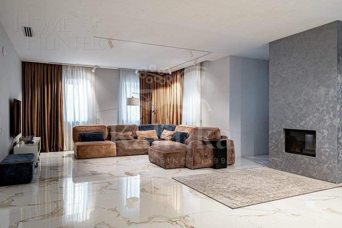 2-этажный коттедж 560 м² с отделкой