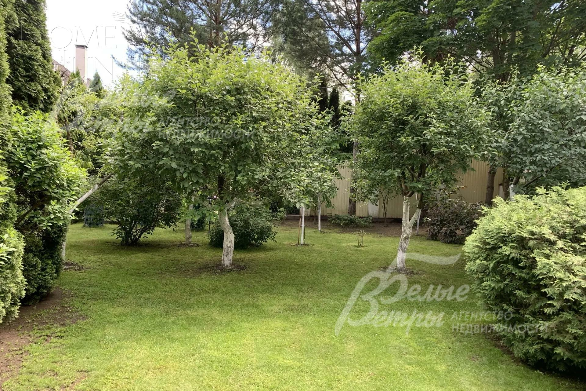 2-этажный коттедж 450 м² с отделкой