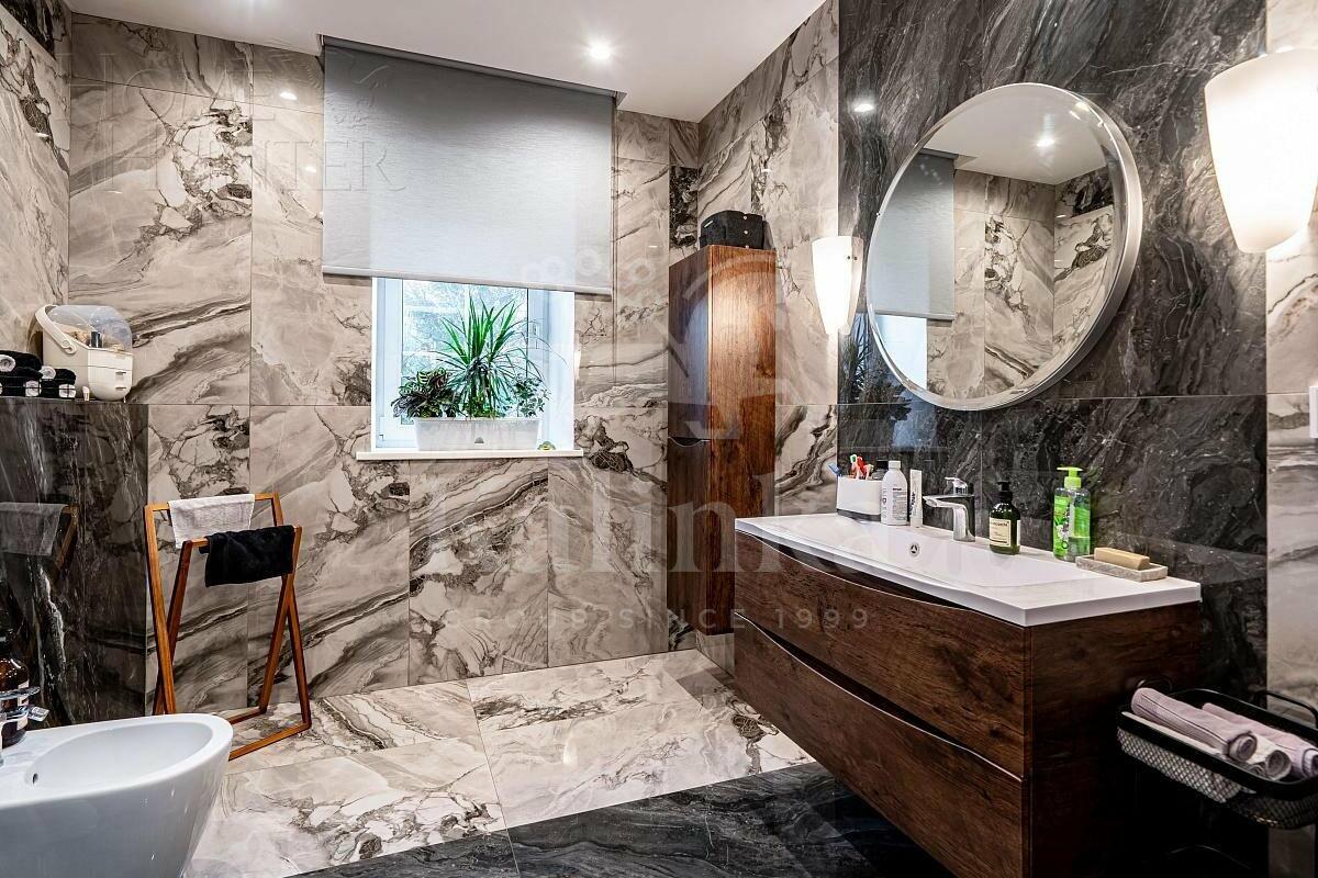 2-этажный коттедж 560 м² с отделкой