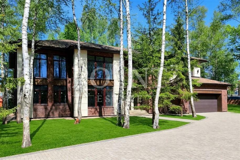 2-этажный коттедж 500 м² без отделки