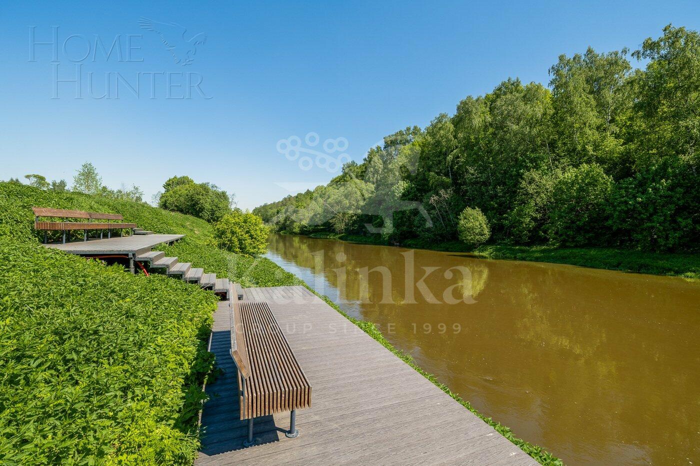 2-этажный коттедж 1 000 м² с отделкой