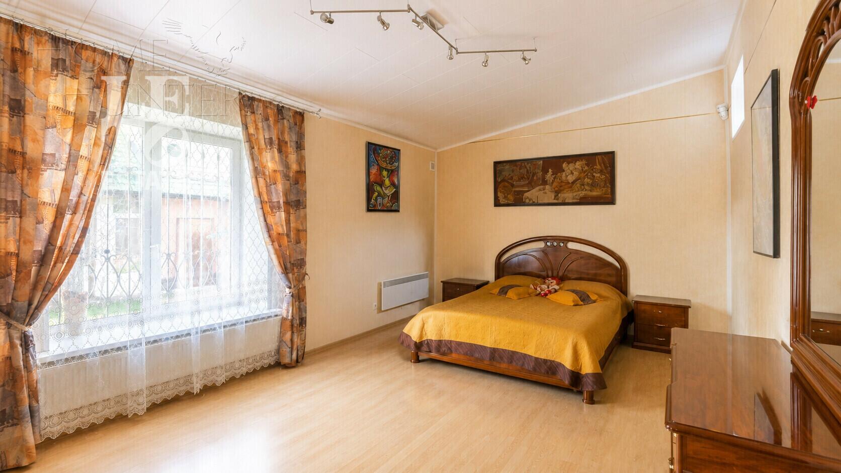 2-этажный коттедж 288 м² с отделкой