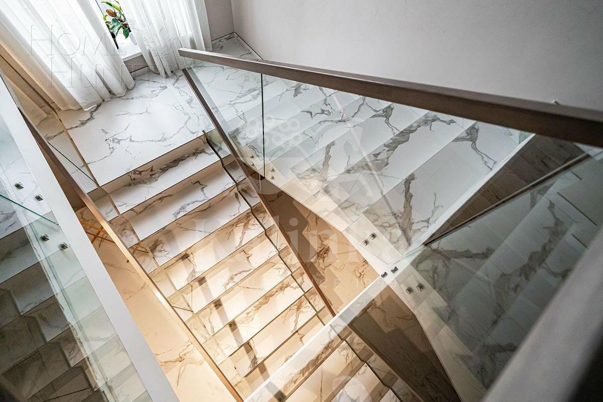 2-этажный коттедж 560 м² с отделкой