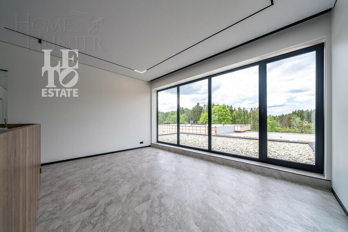 2-этажный коттедж 340 м² с отделкой