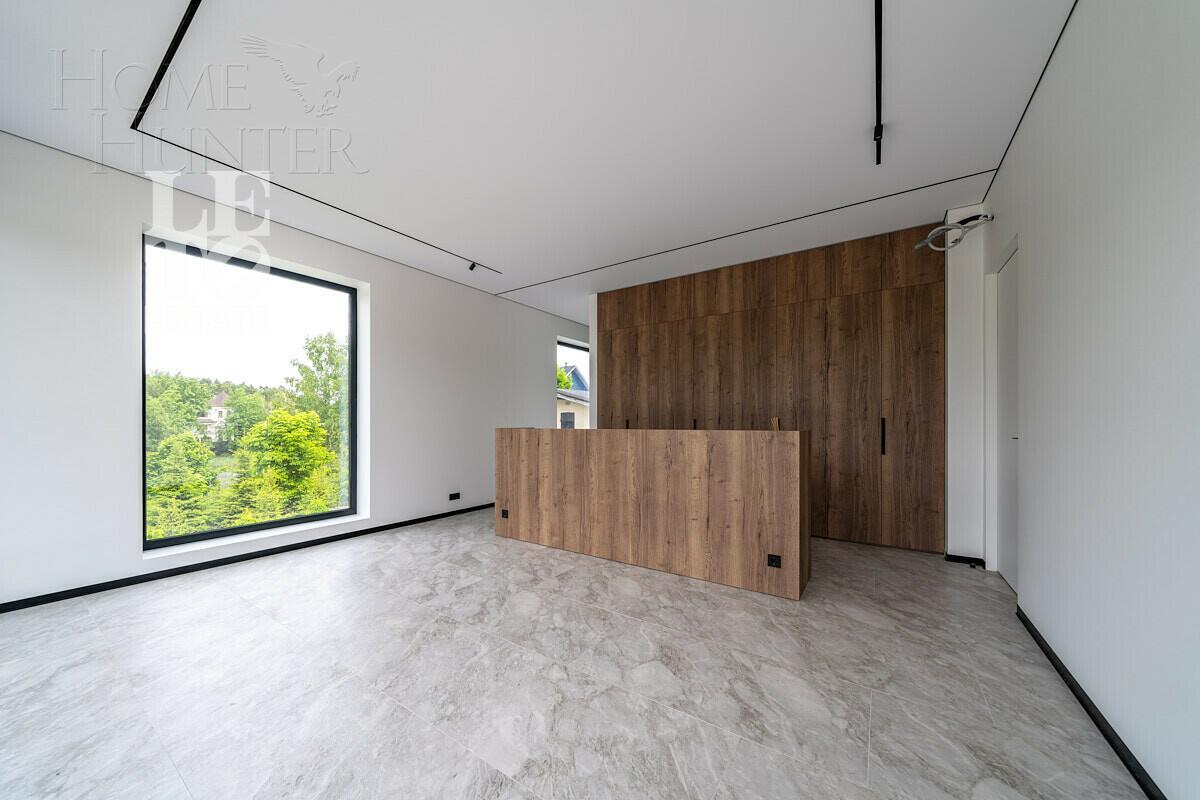 2-этажный коттедж 340 м² с отделкой