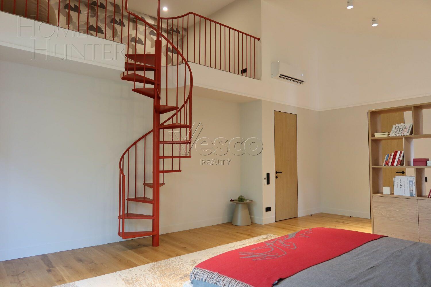 2-этажный коттедж 750 м² с отделкой