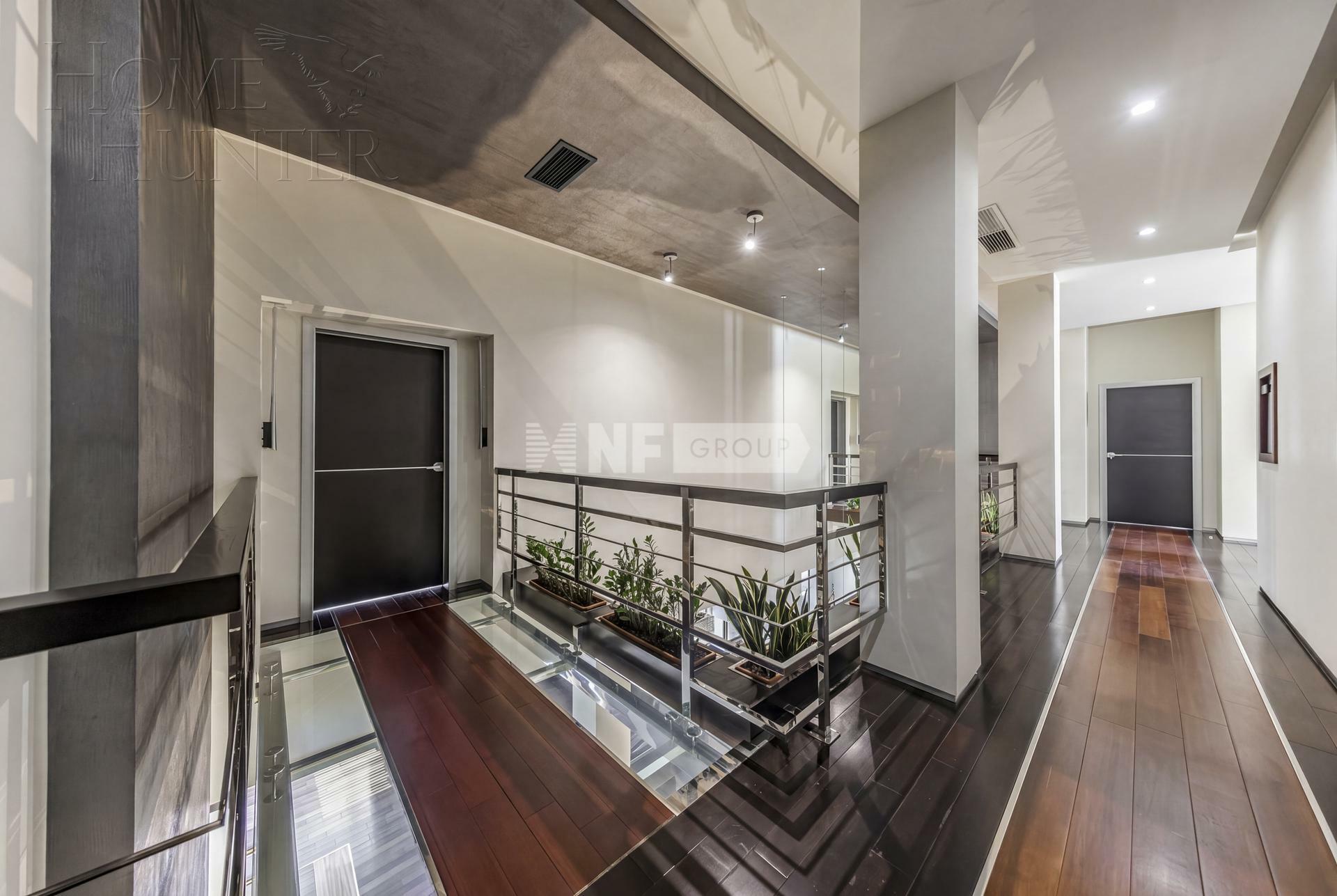 2-этажный коттедж 1 700 м² с отделкой