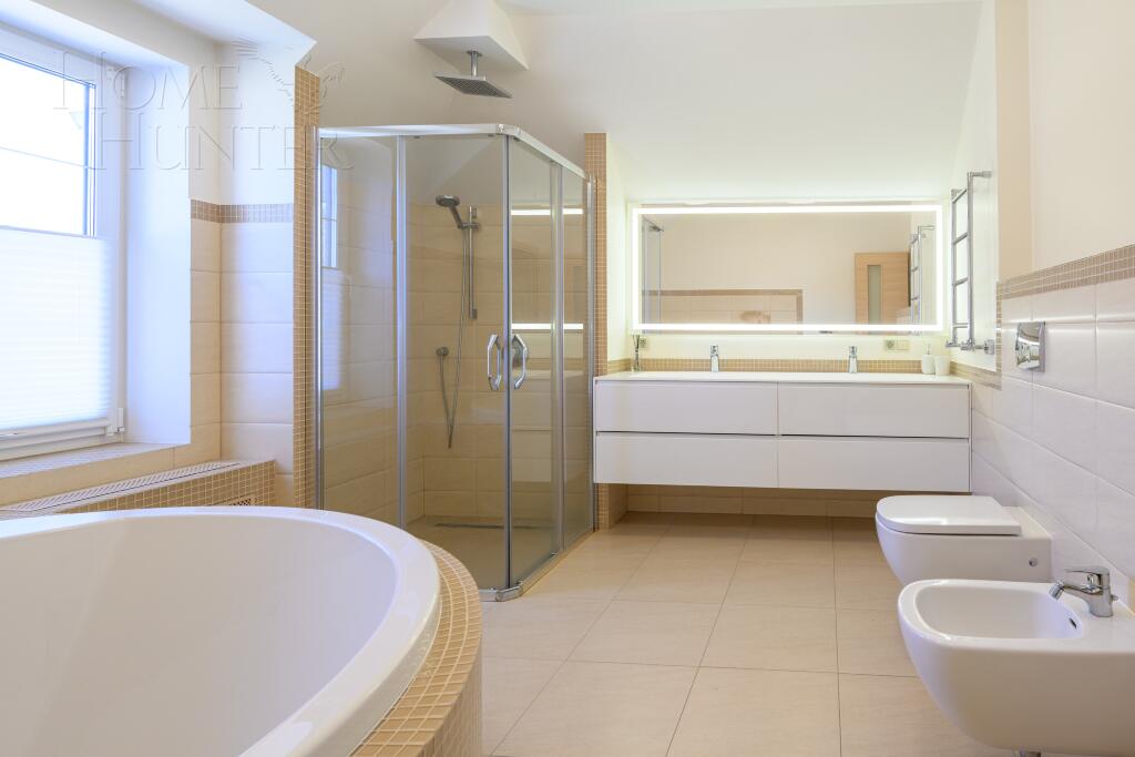 2-этажный коттедж 230 м² с отделкой