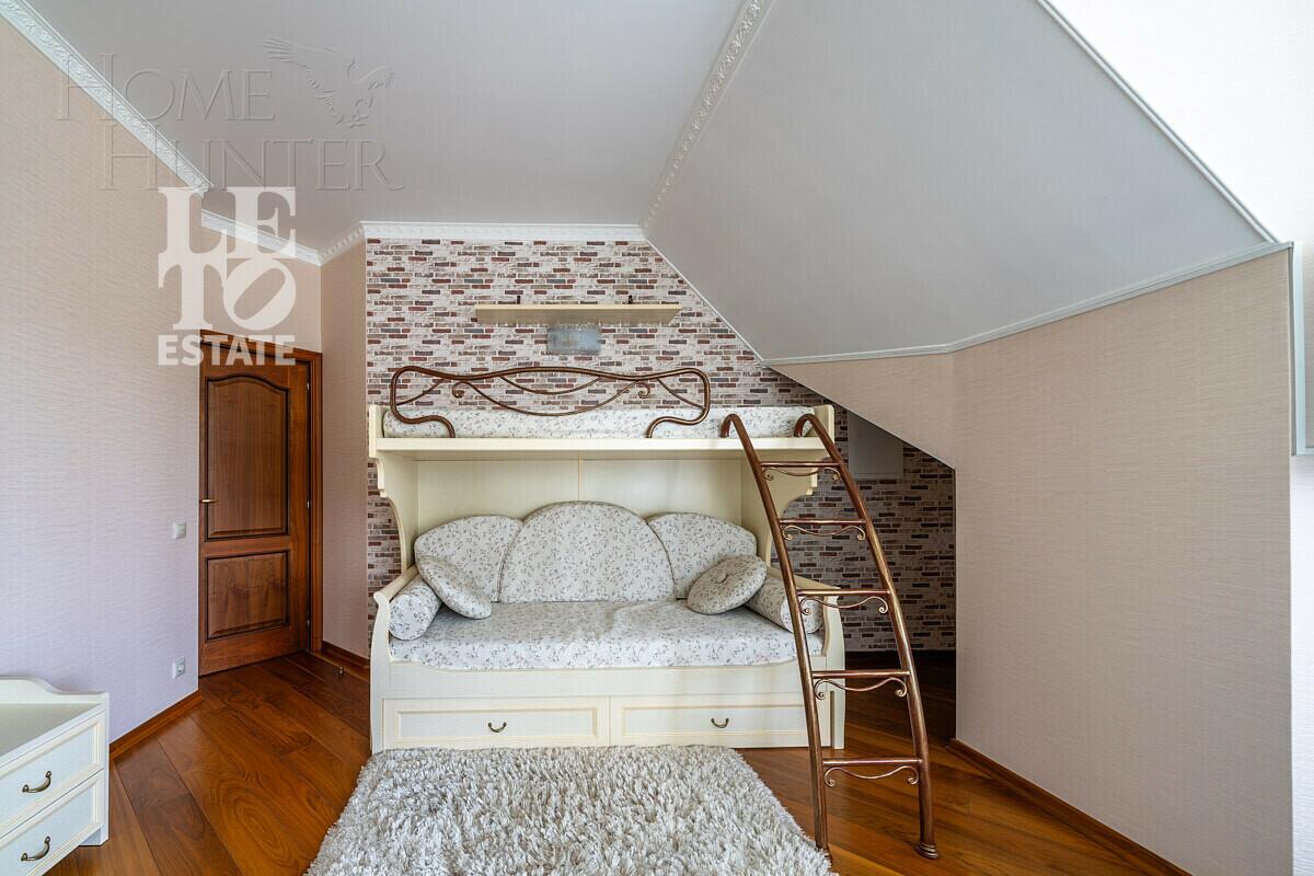 2-этажный коттедж 734.2 м² с отделкой