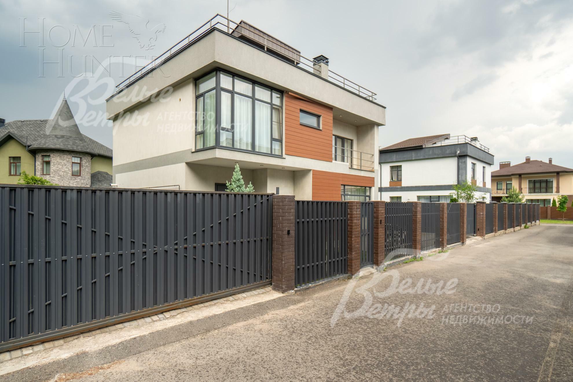 2-этажный коттедж 220 м² с отделкой