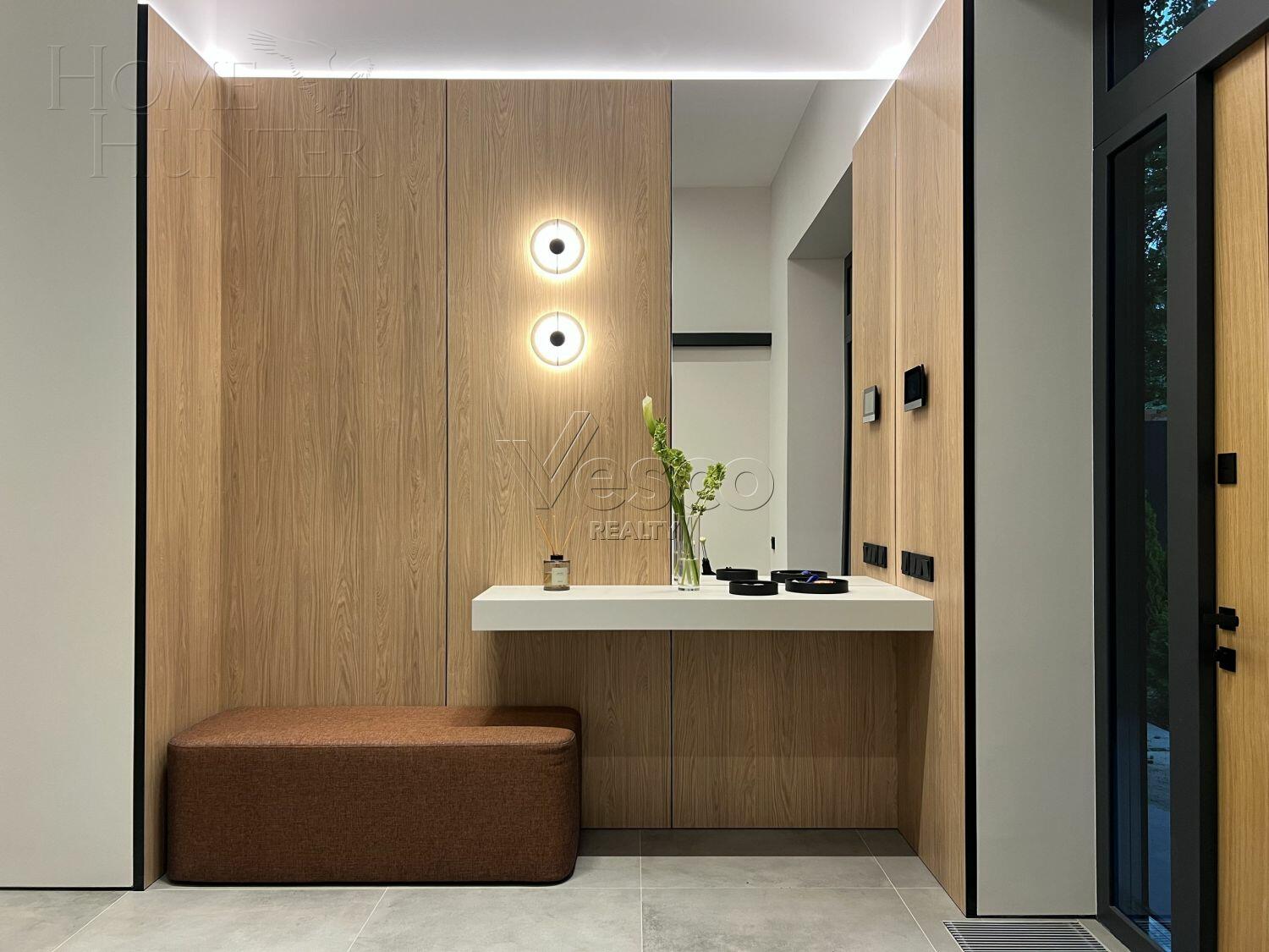 2-этажный коттедж 750 м² с отделкой