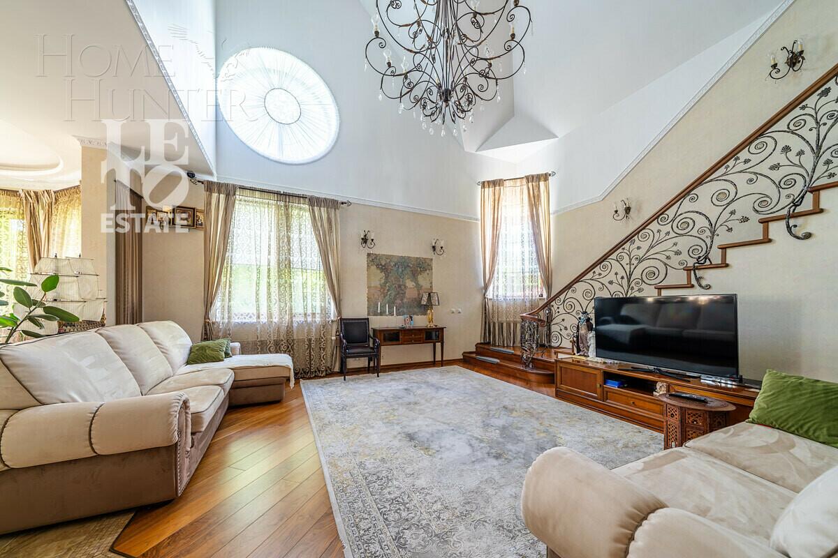 2-этажный коттедж 734.2 м² с отделкой