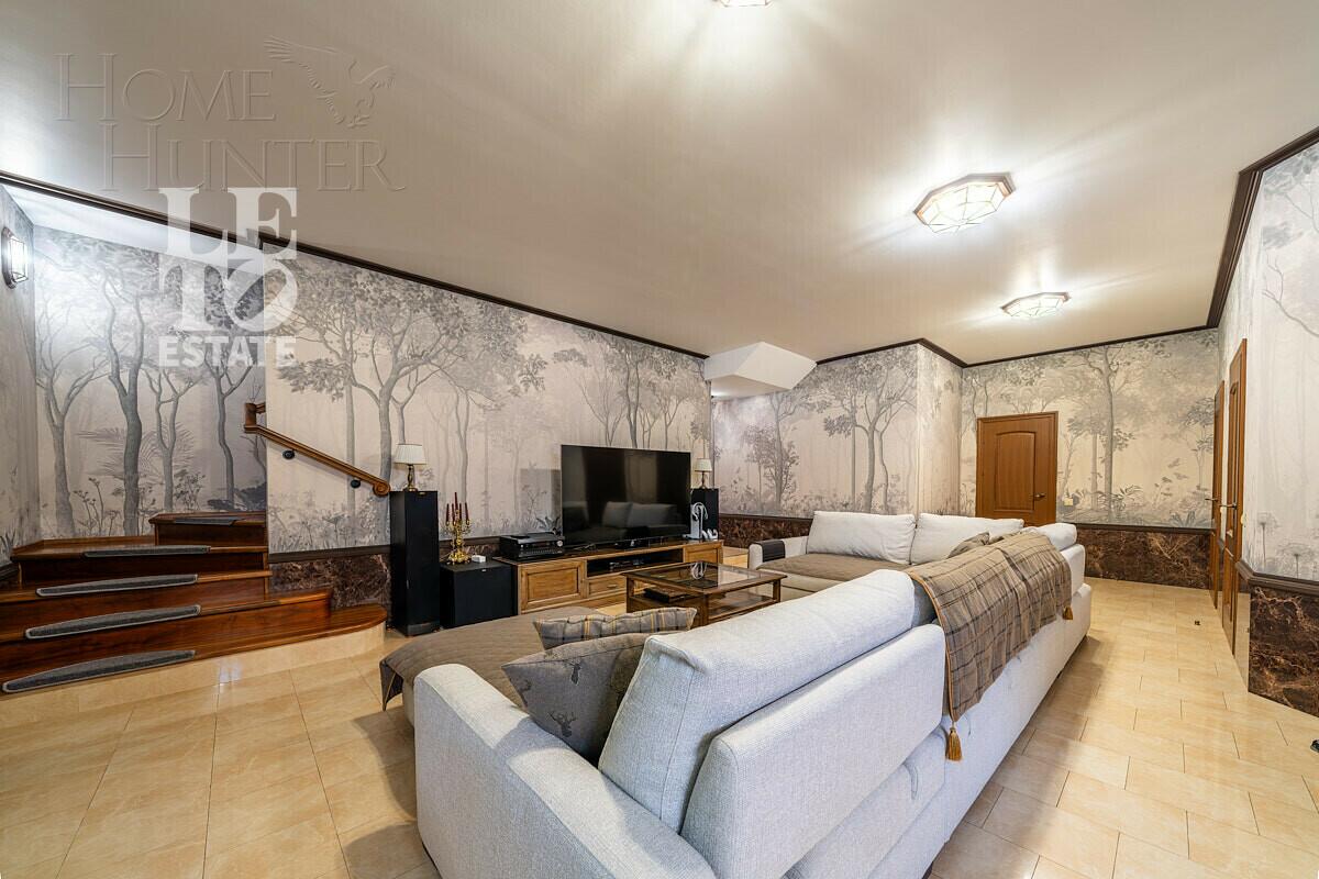 2-этажный коттедж 734.2 м² с отделкой