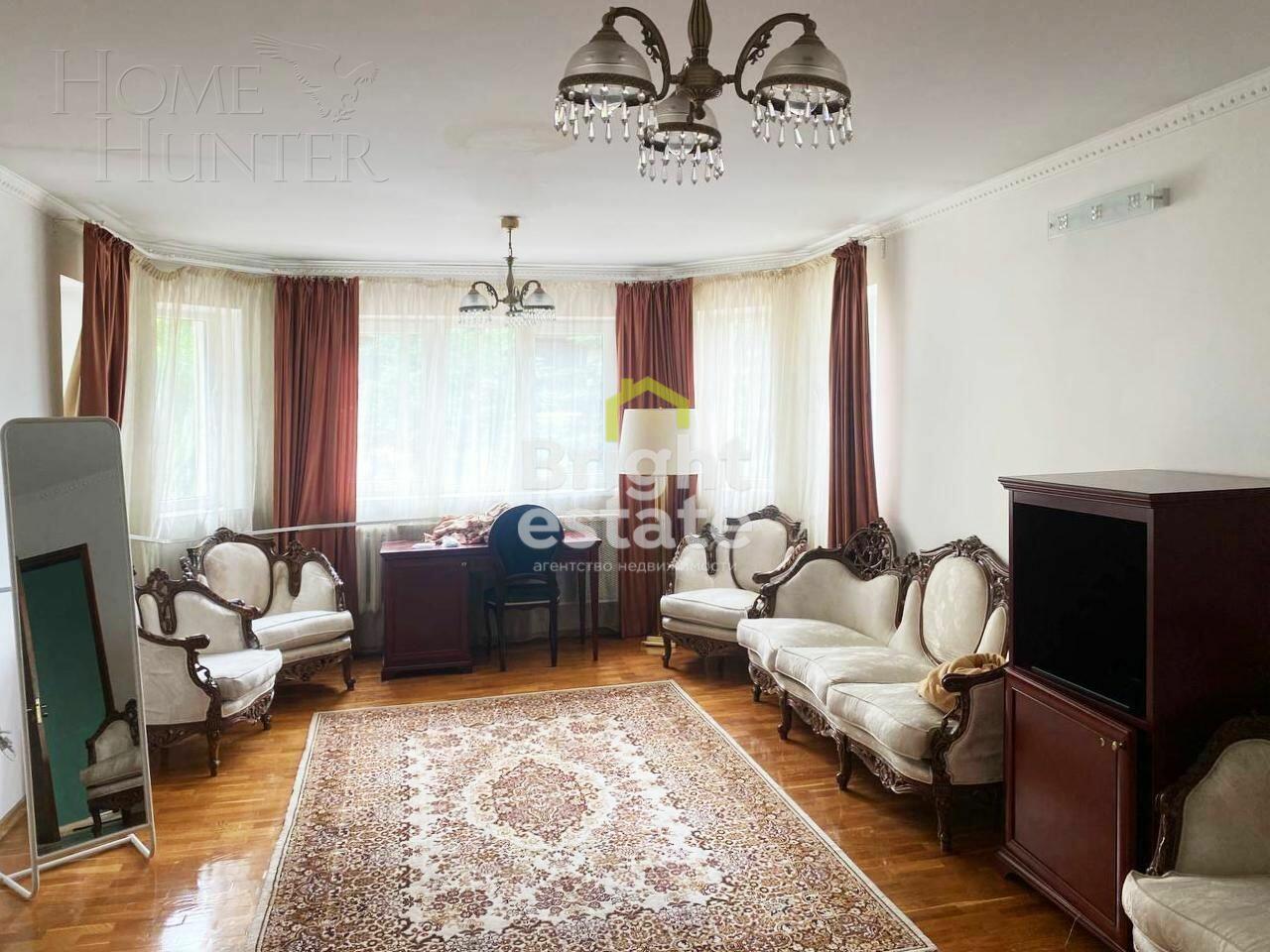 3-этажный коттедж 340 м² с отделкой