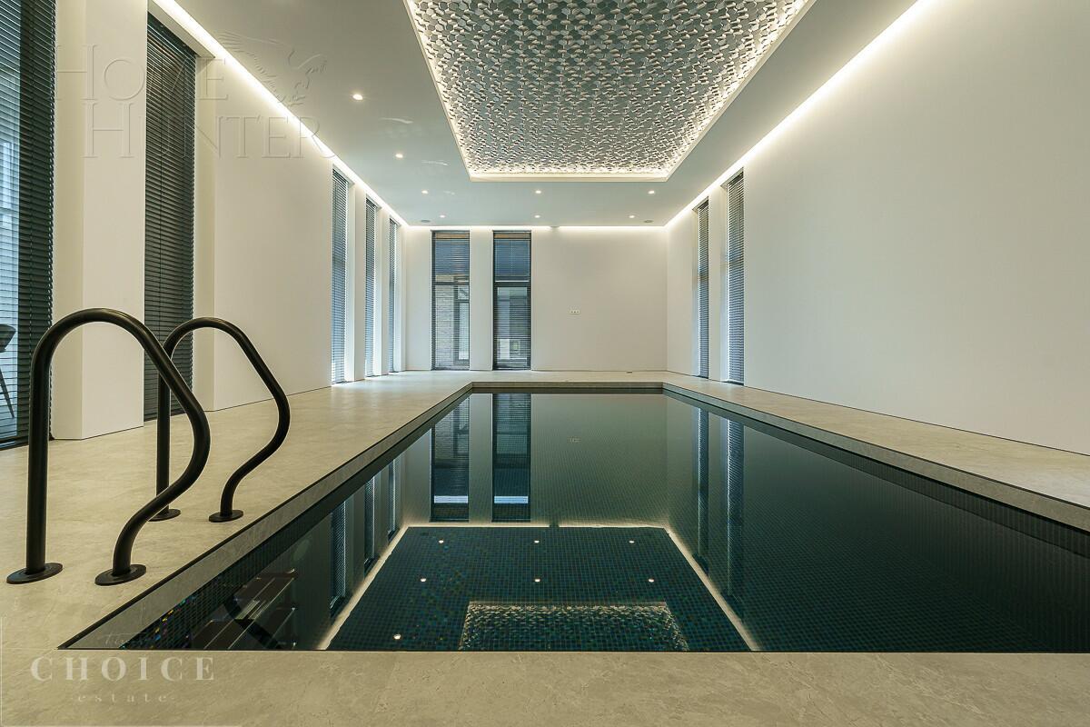 2-этажный коттедж 917.3 м² с отделкой