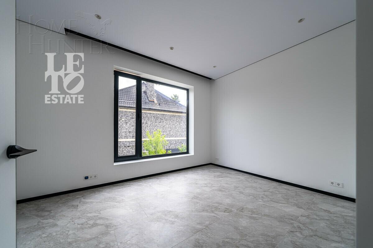 2-этажный коттедж 340 м² с отделкой