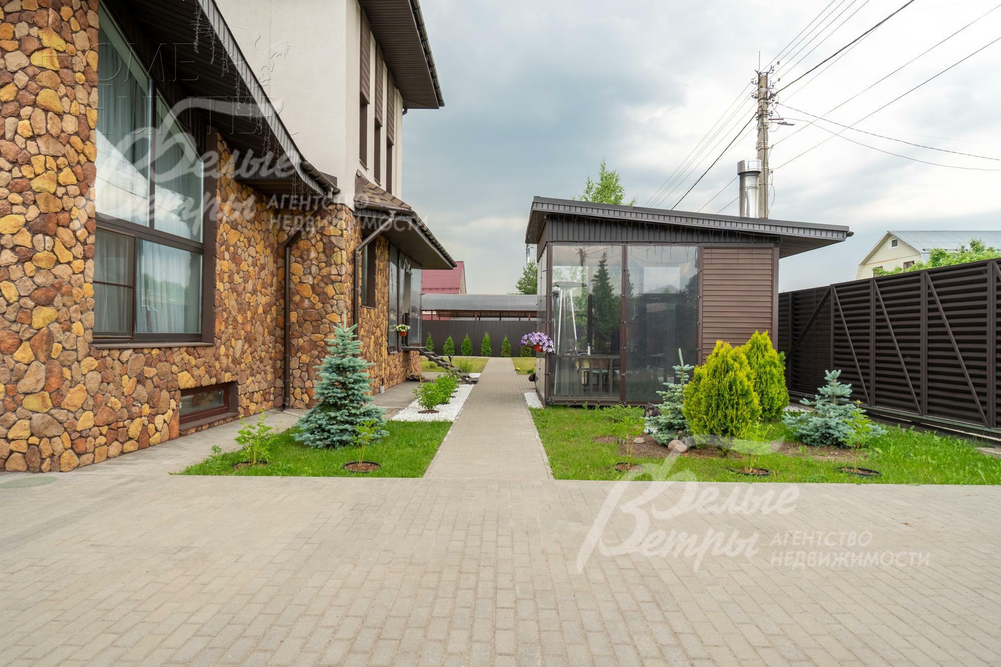 2-этажный коттедж 570 м² с отделкой