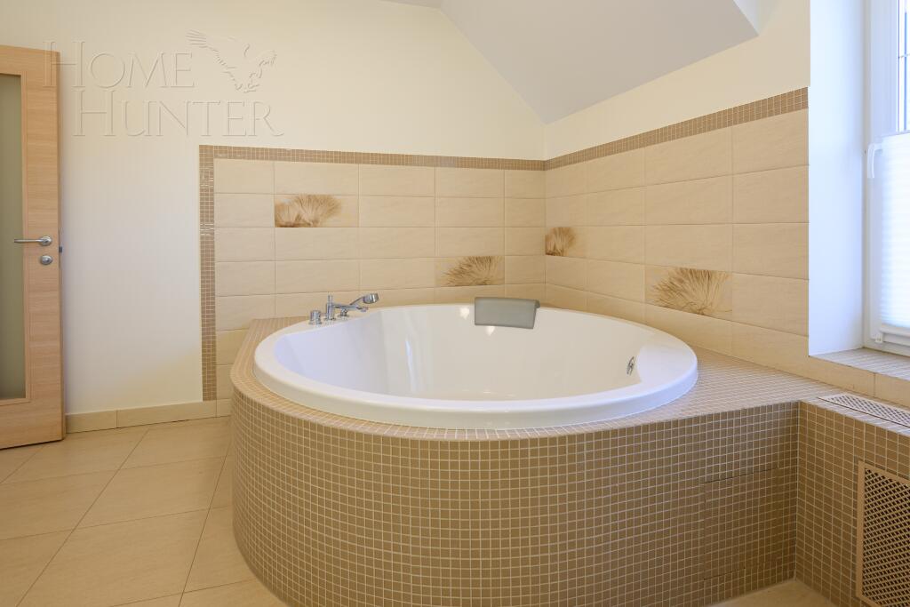 2-этажный коттедж 230 м² с отделкой