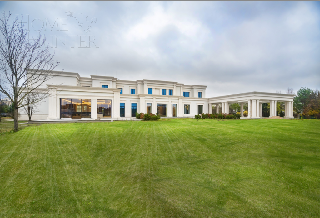 2-этажный коттедж 4 400 м² с отделкой