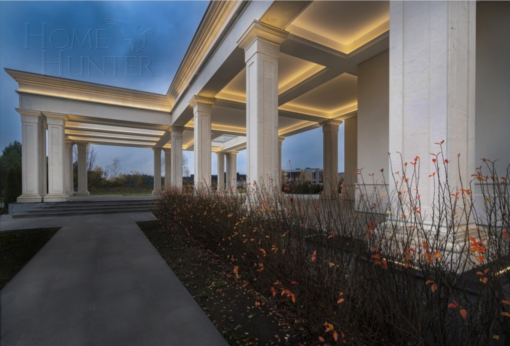 2-этажный коттедж 4 400 м² с отделкой