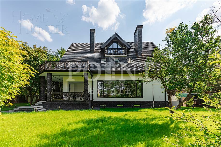 2-этажный коттедж 450 м² с отделкой