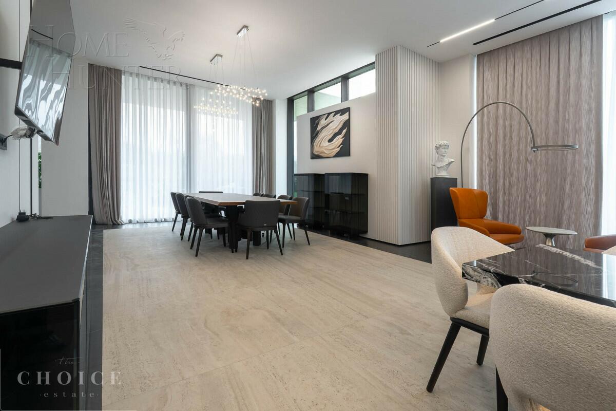 2-этажный коттедж 1 317 м² с отделкой