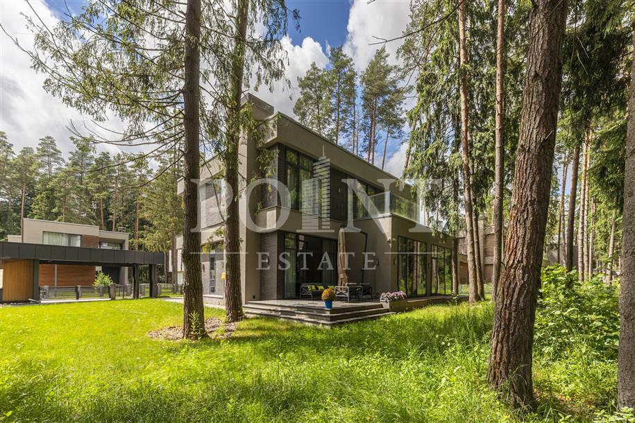 2-этажный коттедж 380 м² с отделкой