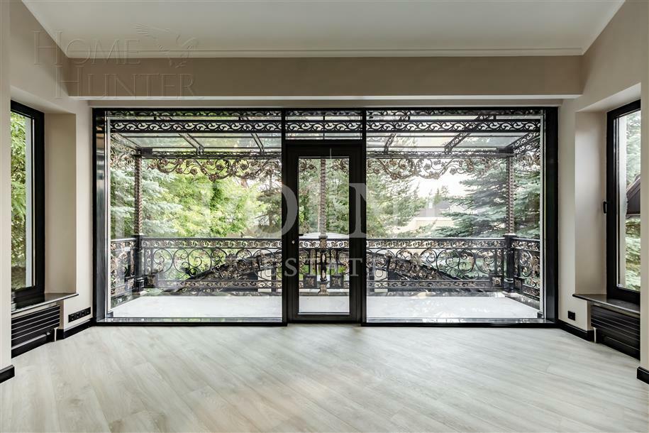 2-этажный коттедж 450 м² с отделкой