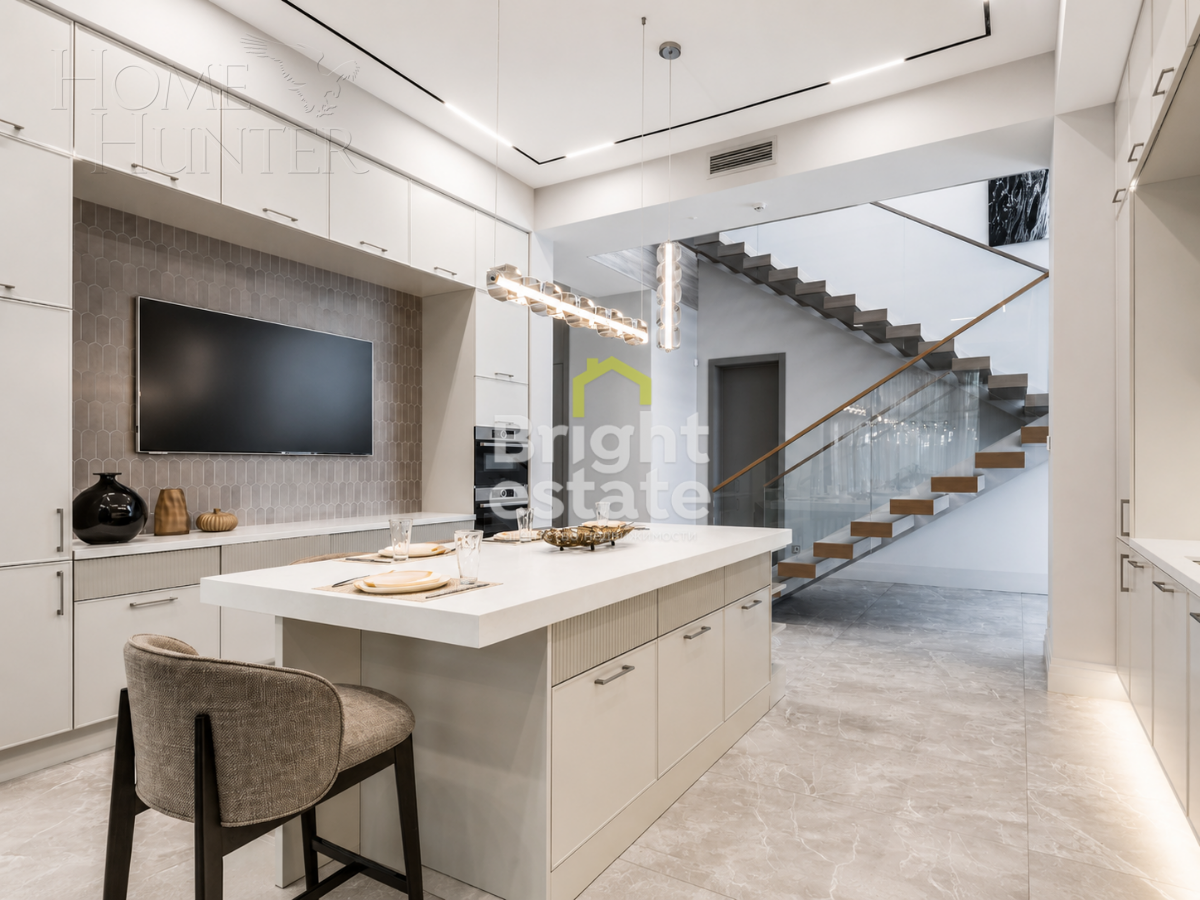 2-этажный коттедж 380 м² с отделкой