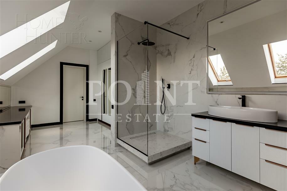2-этажный коттедж 450 м² с отделкой