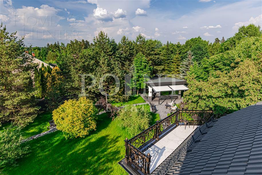 2-этажный коттедж 450 м² с отделкой