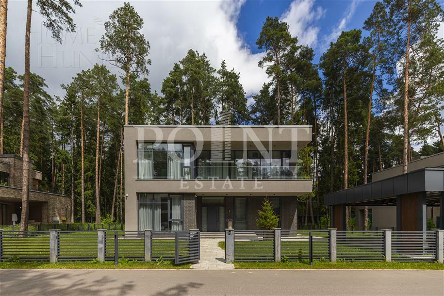 2-этажный коттедж 380 м² с отделкой
