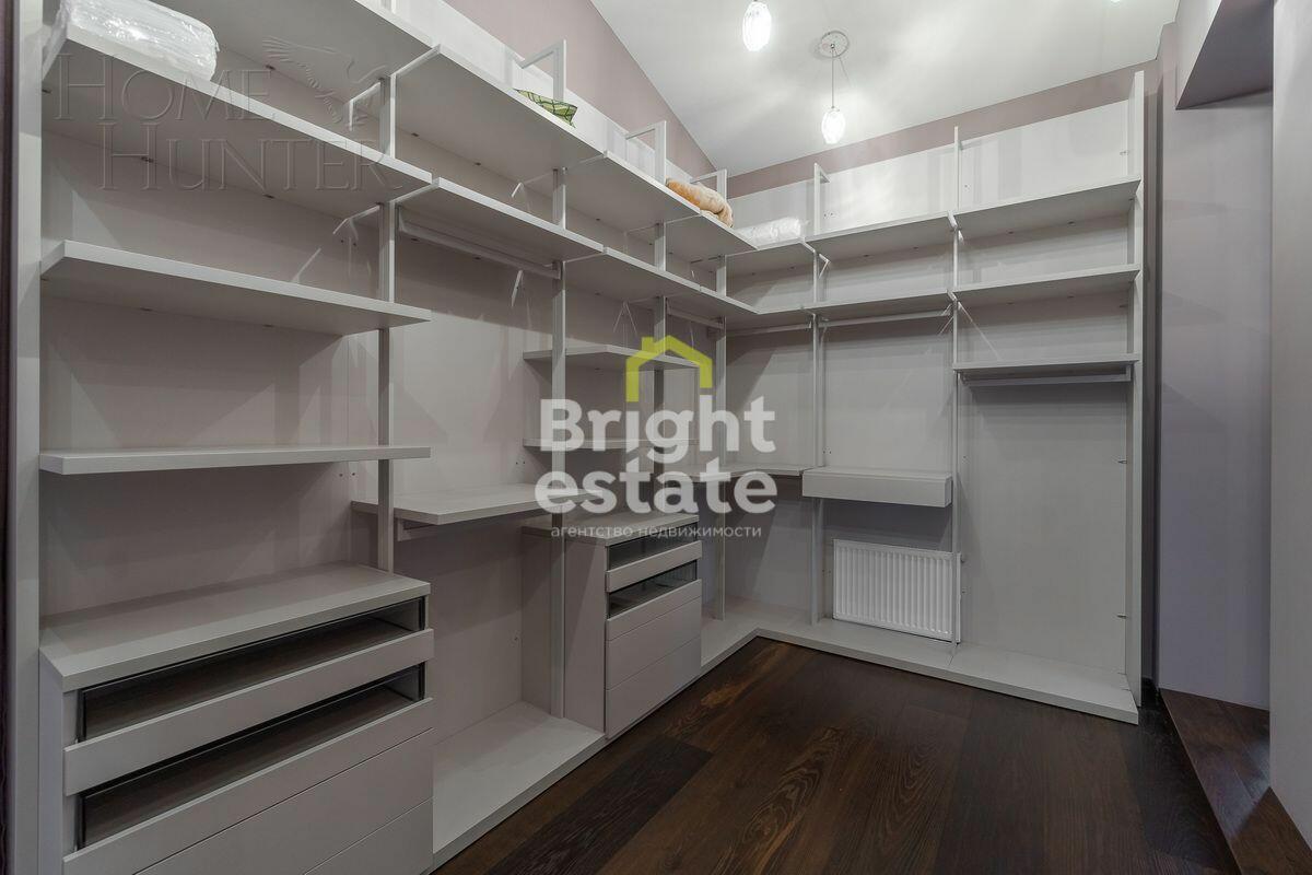 2-этажный коттедж 728.8 м² с отделкой