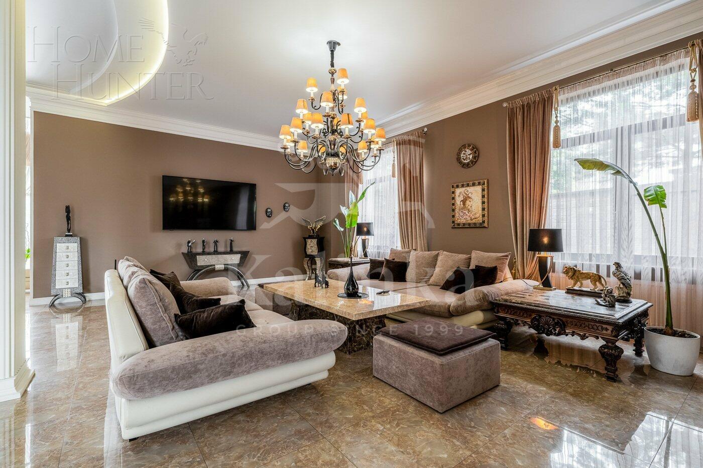 2-этажный коттедж 600 м² с отделкой