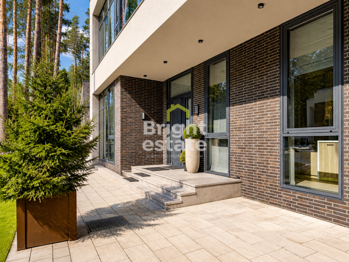 2-этажный коттедж 380 м² с отделкой