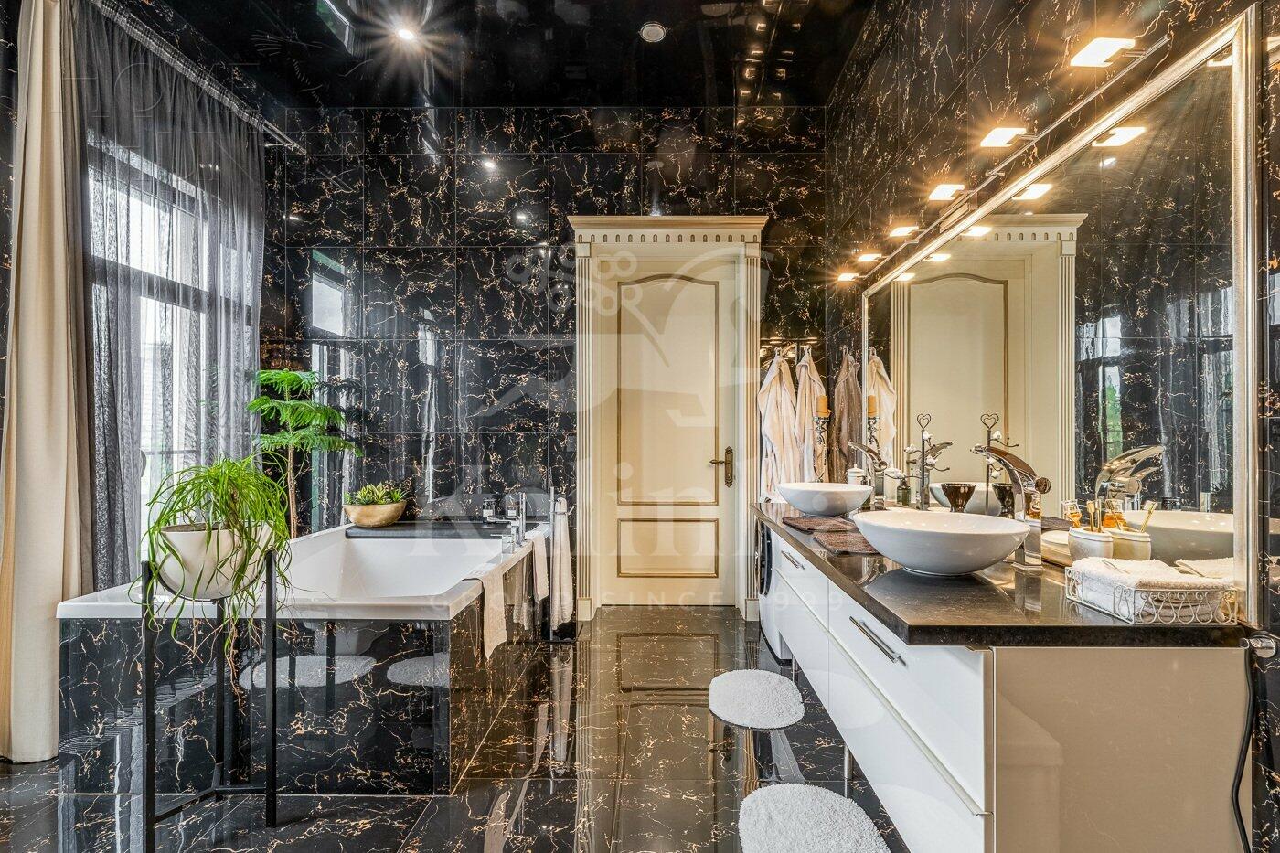 2-этажный коттедж 600 м² с отделкой