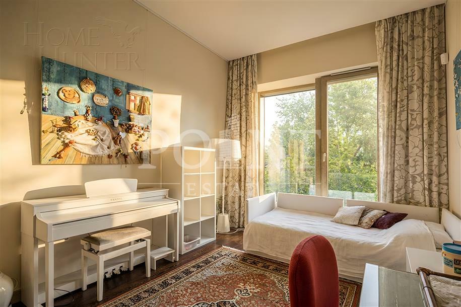 4-КОМН. КВАРТИРА С ОТДЕЛКОЙ 210 М² НА 5 ЭТАЖЕ