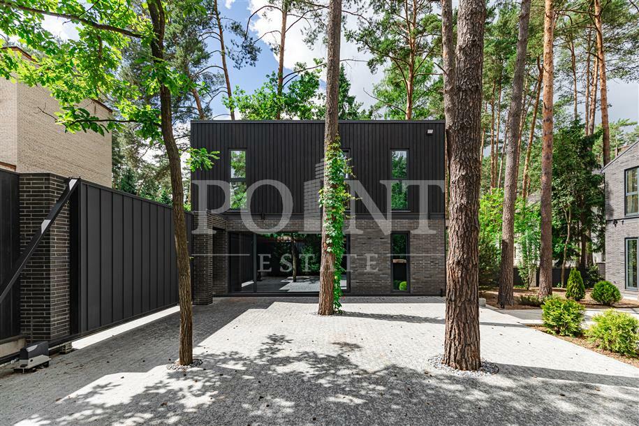 2-этажный коттедж 750 м² с отделкой